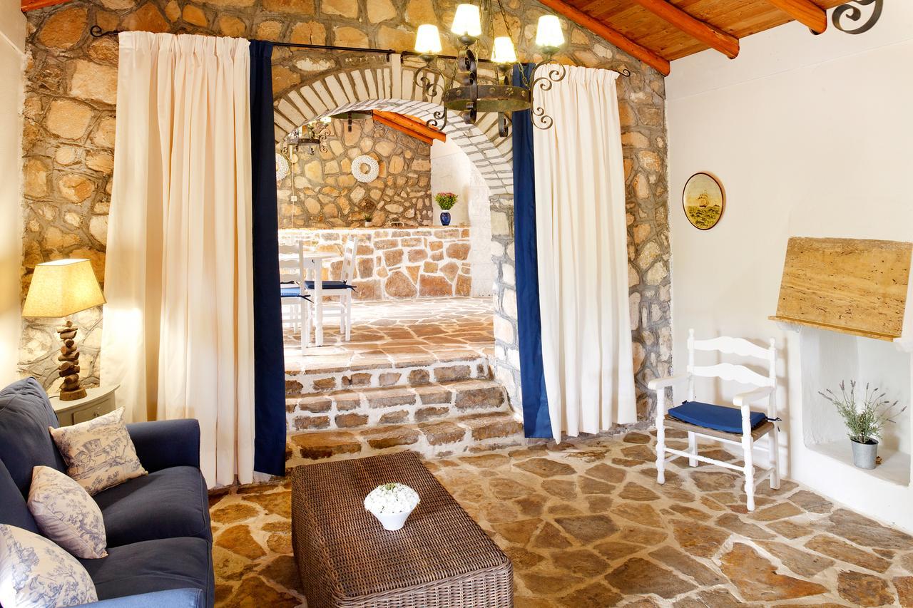 Glyfada Beach Villas Longos  Ngoại thất bức ảnh