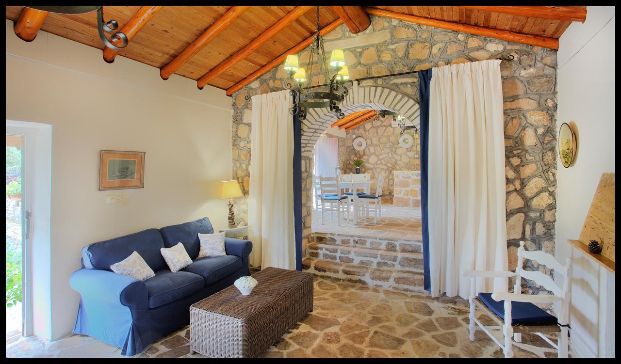 Glyfada Beach Villas Longos  Ngoại thất bức ảnh